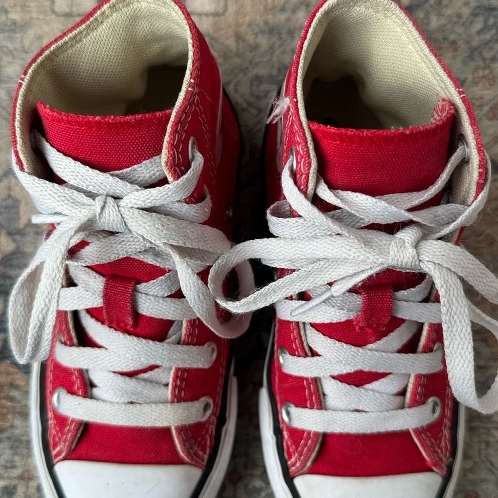 Converse Chuck Taylor All Star High Top Red Canvas Sneakers Youth Size 12